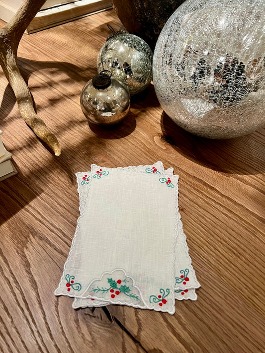 Holly Jolly (Set of 4)